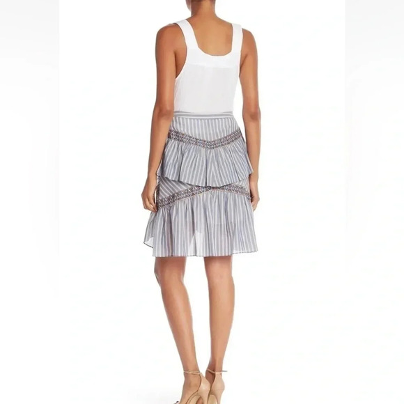BCBGMAXAZRIA | Bohemian Blue Linen Tiered Ruffle Stripe Button Skirt Size XXS - Picture 8 of 8